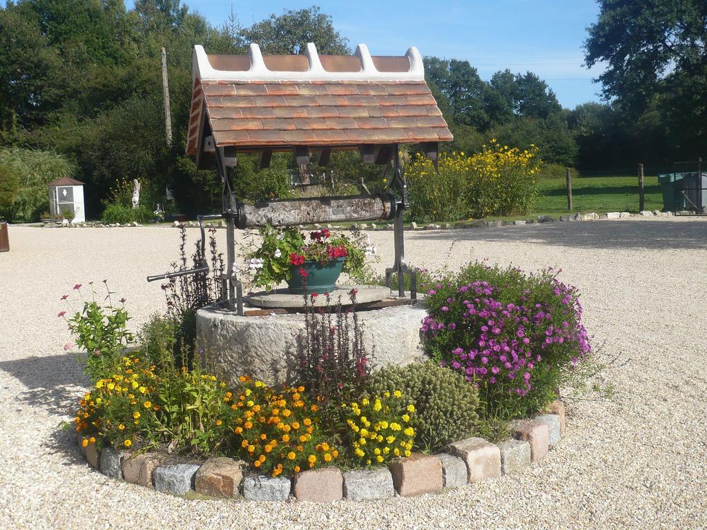 La Petite Ferme Bed & Breakfast Vouzeron Exterior photo
