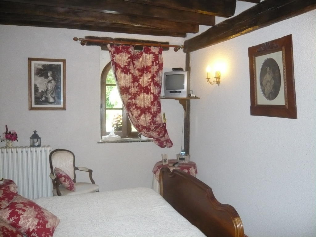 La Petite Ferme Bed & Breakfast Vouzeron Room photo