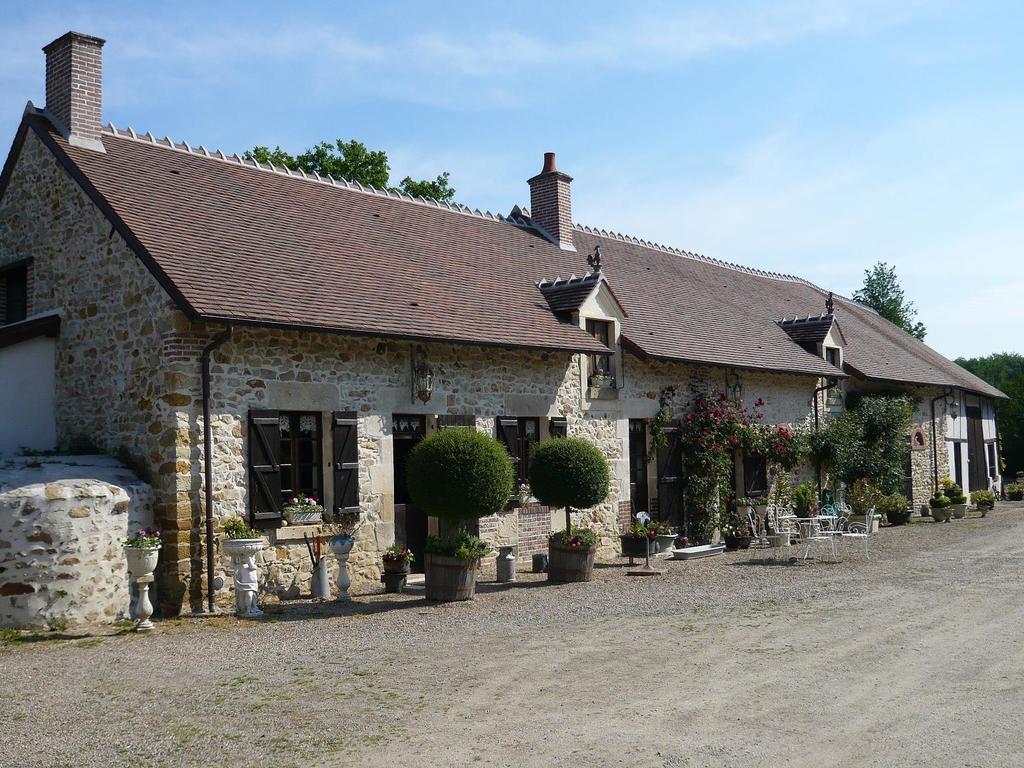 La Petite Ferme Bed & Breakfast Vouzeron Exterior photo