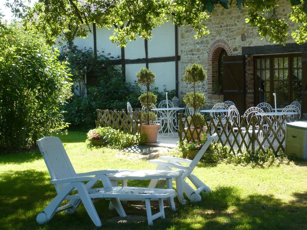 La Petite Ferme Bed & Breakfast Vouzeron Exterior photo