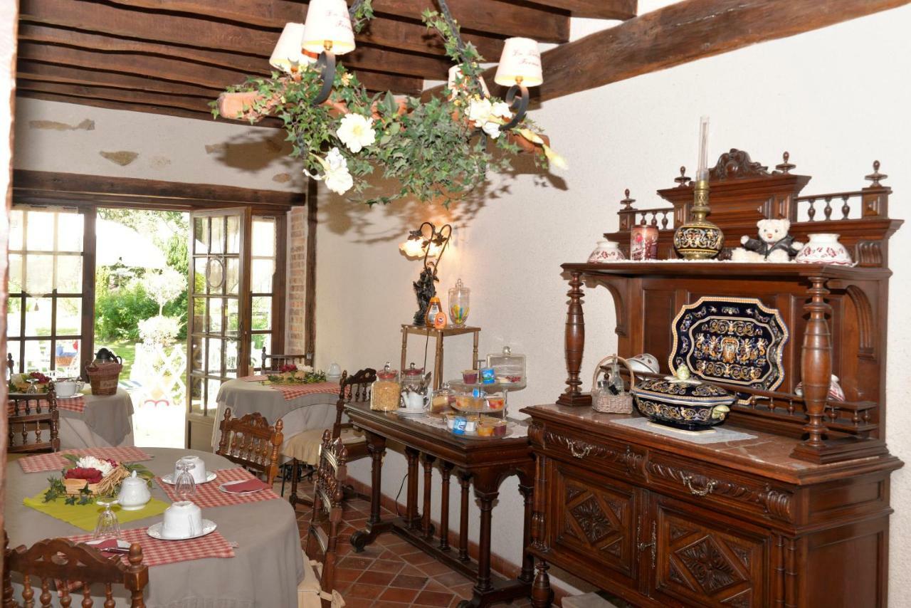 La Petite Ferme Bed & Breakfast Vouzeron Exterior photo